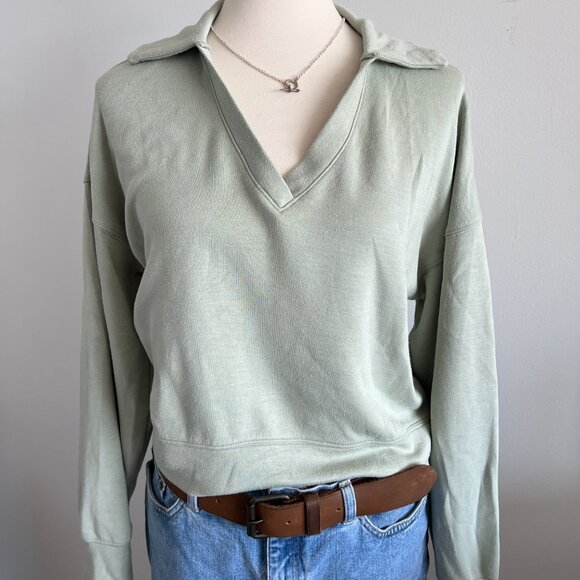 Danskin Size Medium Sage Green sweatshirt - Picture 2 of 7